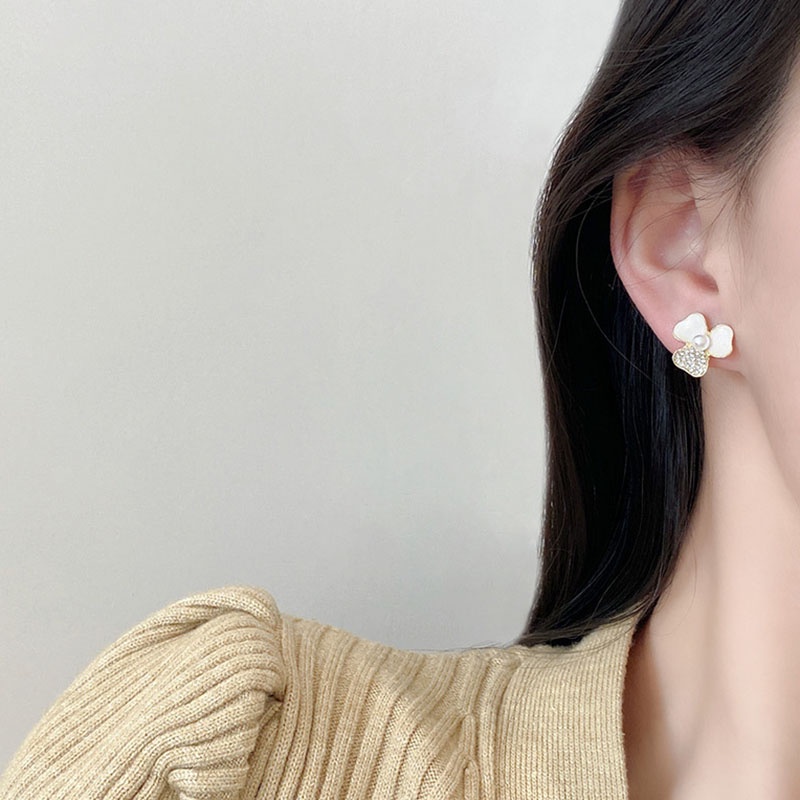 Anting Tusuk Silver 925 Desain Bunga Hias Berlian Gaya Korea Untuk Wanita