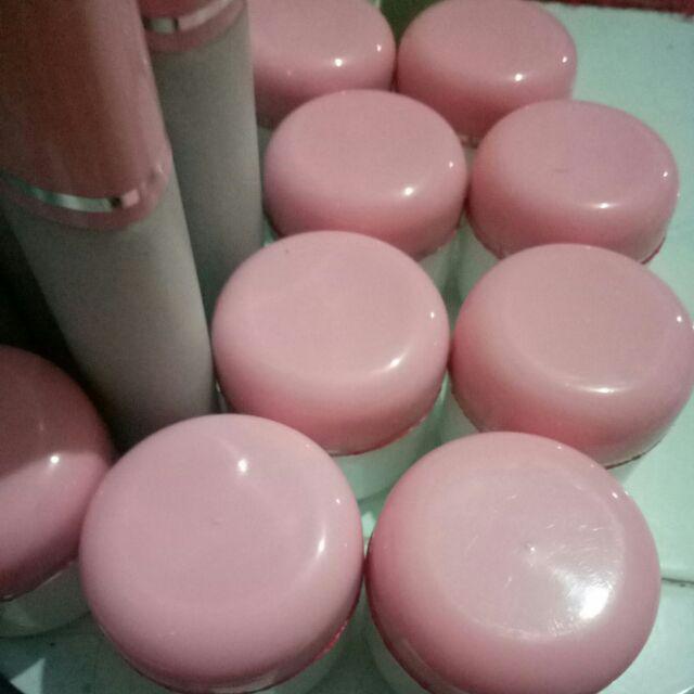 Pot Cream 60 Gr Pink-putih