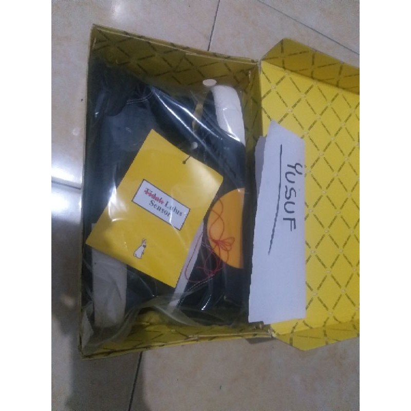 Sepatu compass fr2 v2 Hi Size 43