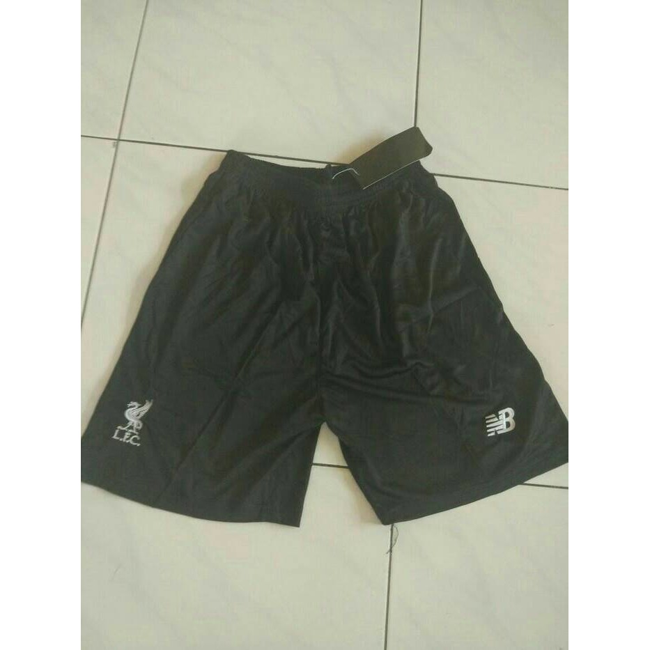 CELANA LIVERPOOL AWAY
