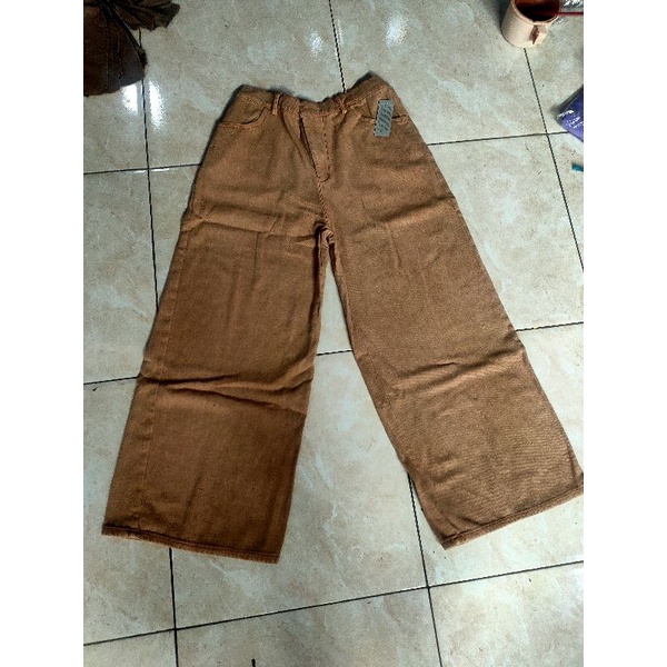 CELANA KULOT JEANS MOZZA HIGHWAIST//CELANA WANITA DELONIK BAWAHAN WARNA CREAM MOCCA BOYFREIND KULOT