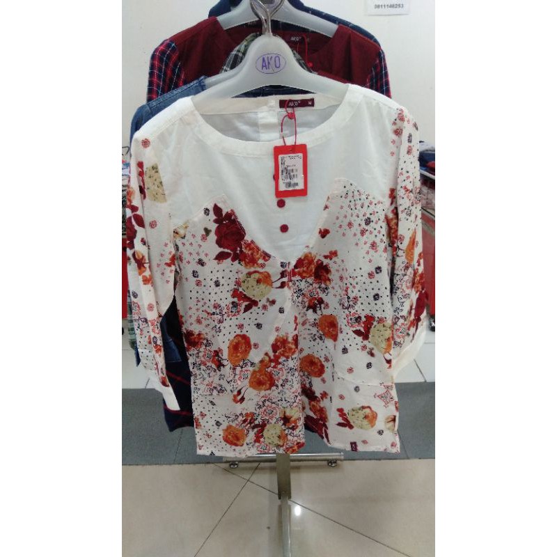 blouse Ako Jeans