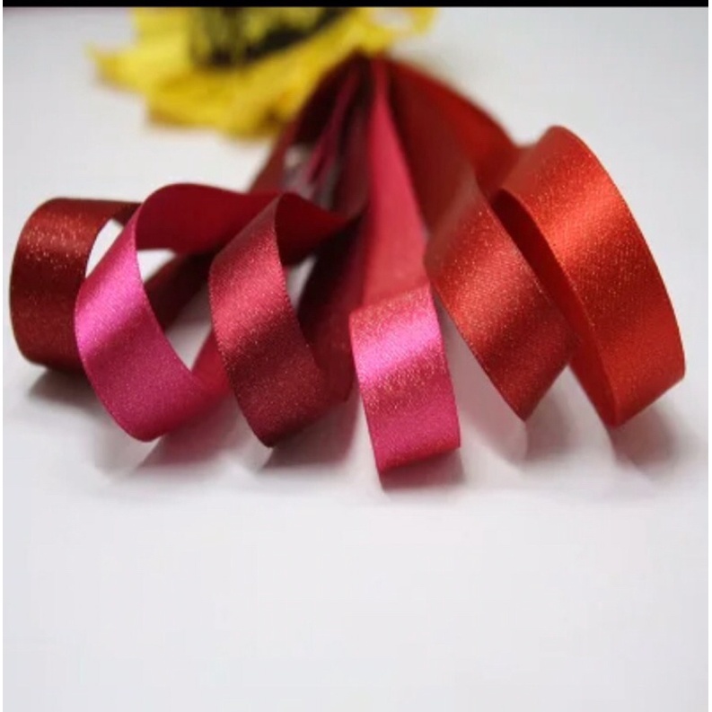 pita satin metalic silver 2,2cm