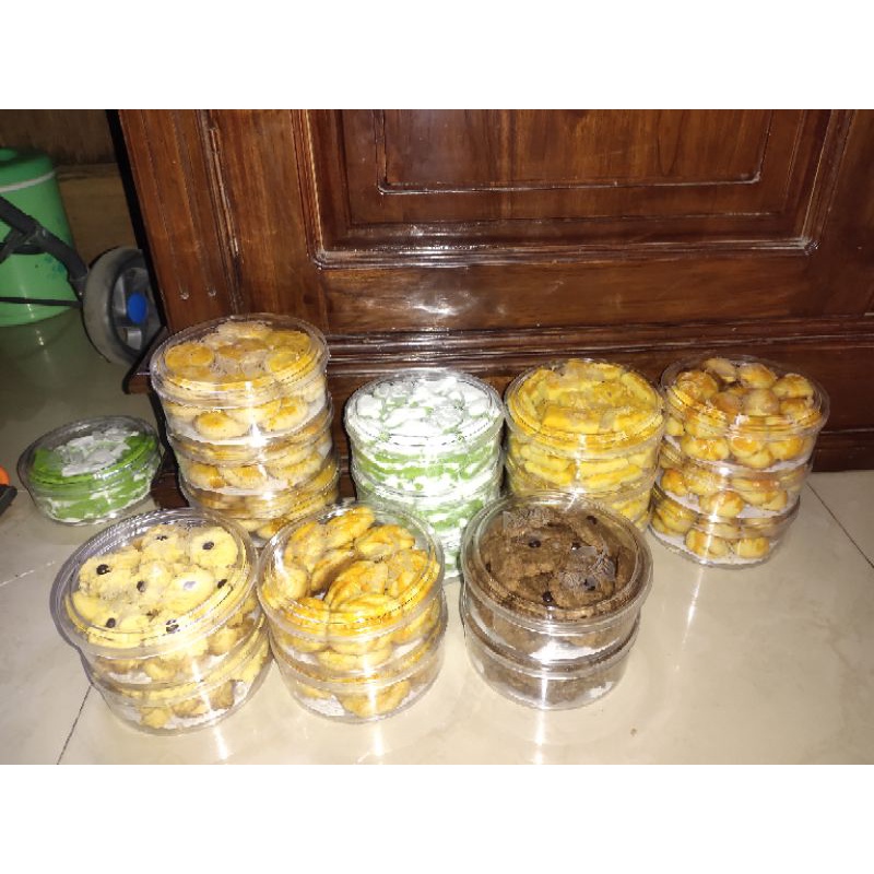 

PROMO!! 5 VARIAN KUE KERING ONLY 100K (RANDOM)