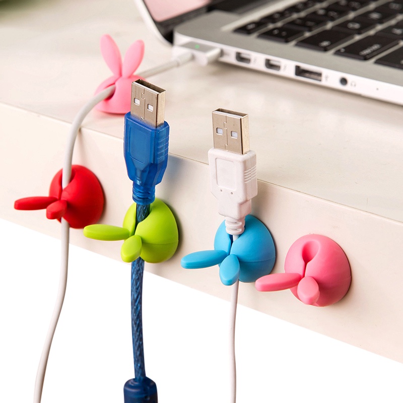 5pcs Klip Kabel Data / Charger / Earphone Bentuk Kartun Telinga Kelinci