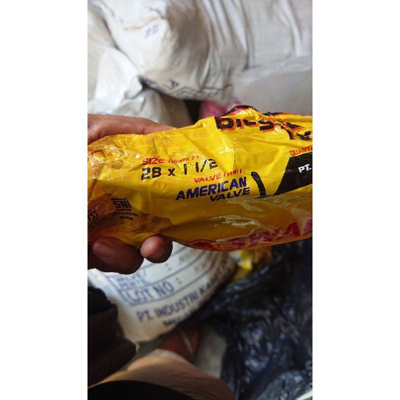 Ban dalam 28 1 1/2 sepeda ontel unto becak.  AV PENTIL MOTOR