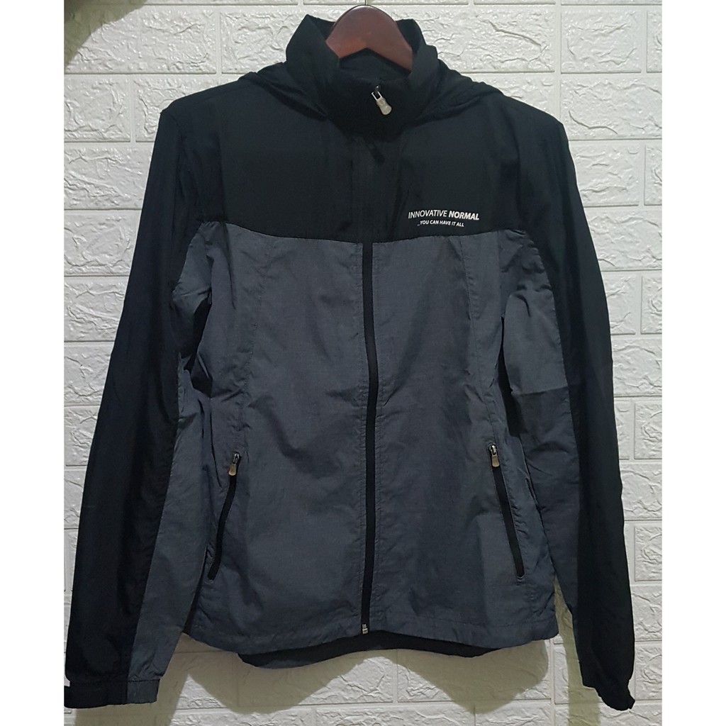 Jaket Parasut Hangten Cowo PL Preloved Second Hitam Abu