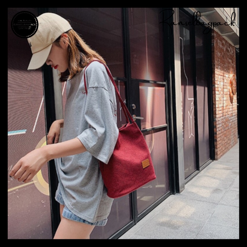 Tas Bahu Selempang Messenger Sekolah Kuliah Kerja Traveling Model Korea Terbaru Kekinian Murah Bagus Waterproof Import Lokal Original Wanita Cewek Perempuan