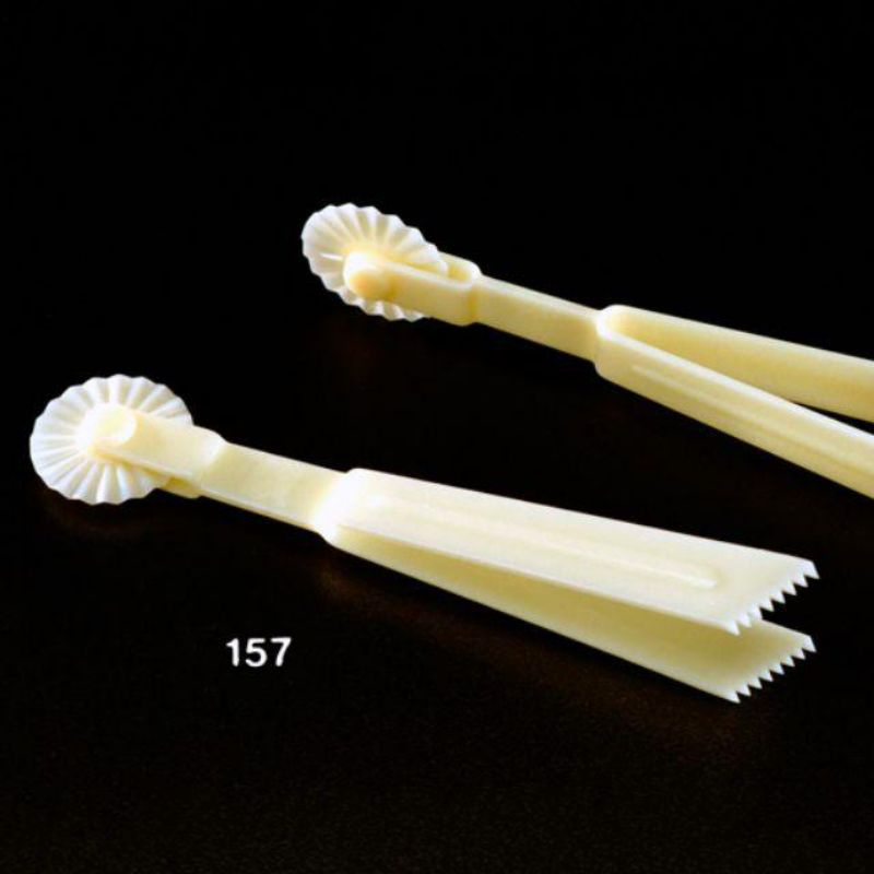 Jepit Nastar Daun / Cetakan Nastar Daun/ Capit Nastar