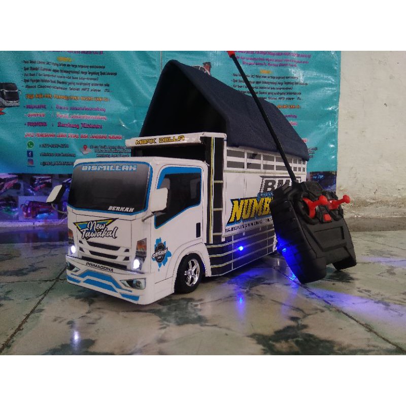 Miniatur Truk Oleng New Tawakal 5 Remot Control Baterai Chas