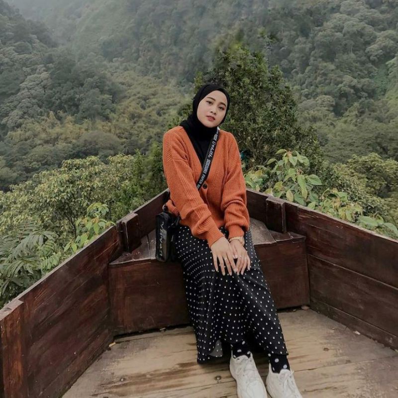 FLOWY POLKA SKIRT | ROK POLKADOT HITAM PUTIH