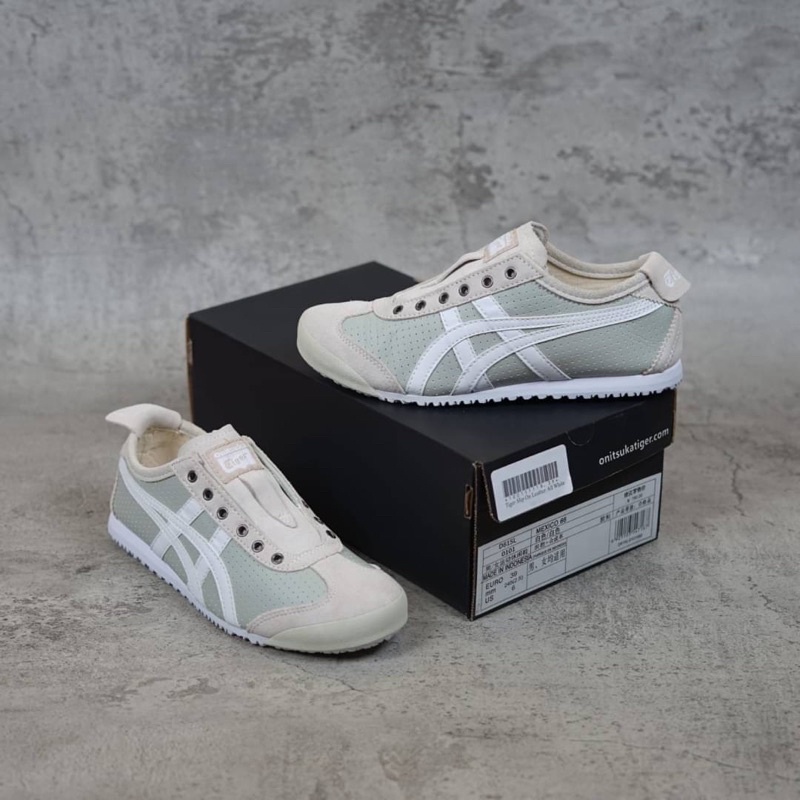 Onitsuka Tiger Slip On Leather