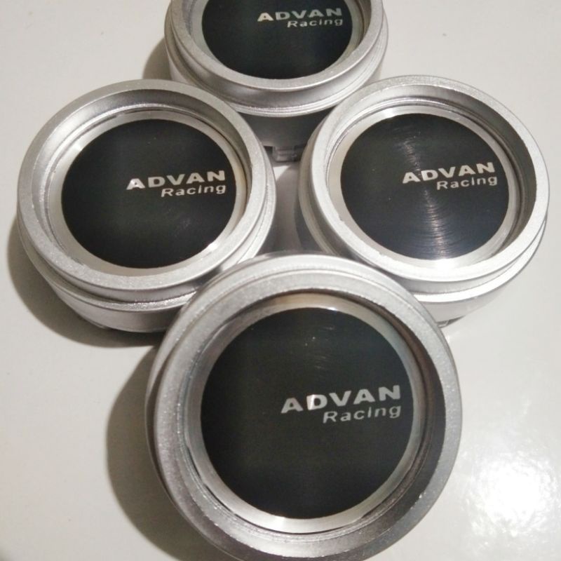 Dop center velg logo ADVAN.Variasi selinder silver. Diameter 6,5 cm