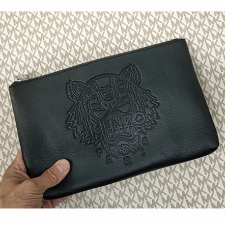 K-Z   KZSNB01 Beautifully embroidered tiger head LOGO clutch underarm bag size: 28x18cm   snb