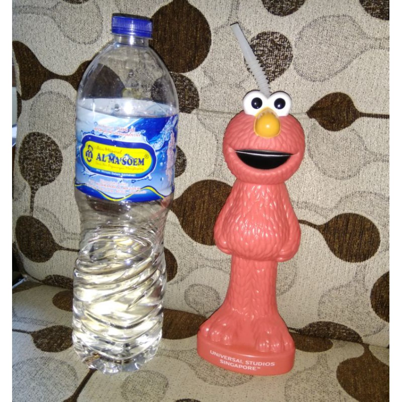 Tumbler Elmo Sesame Street Universal Studios Singapore