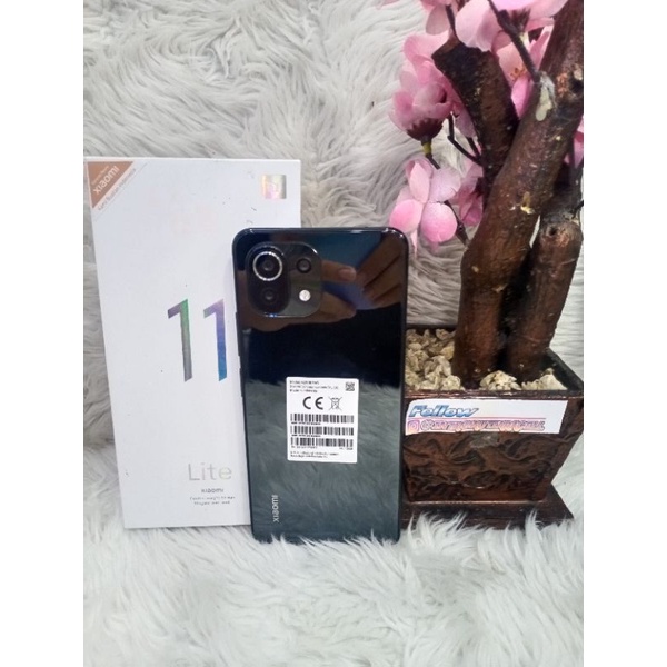 Xiaomi Mi 11 Lite Ram 6GB Rom 128GB Second