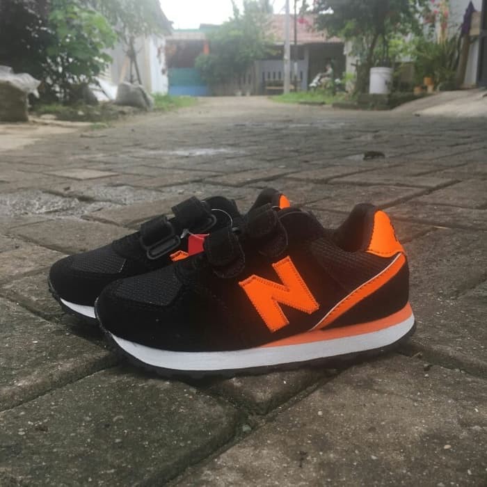 (T) TERLARIS sepatu anak perempuan dan laki laki/sepatu anak anak murah /nb kids