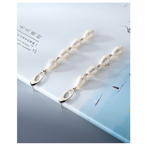 LRC Anting Tusuk Fashion White Long Fringe Pearl Geometric Alloy Stud Earrings Y63803