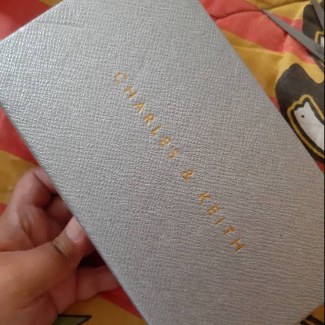 Dompet Charles And Keith Ori