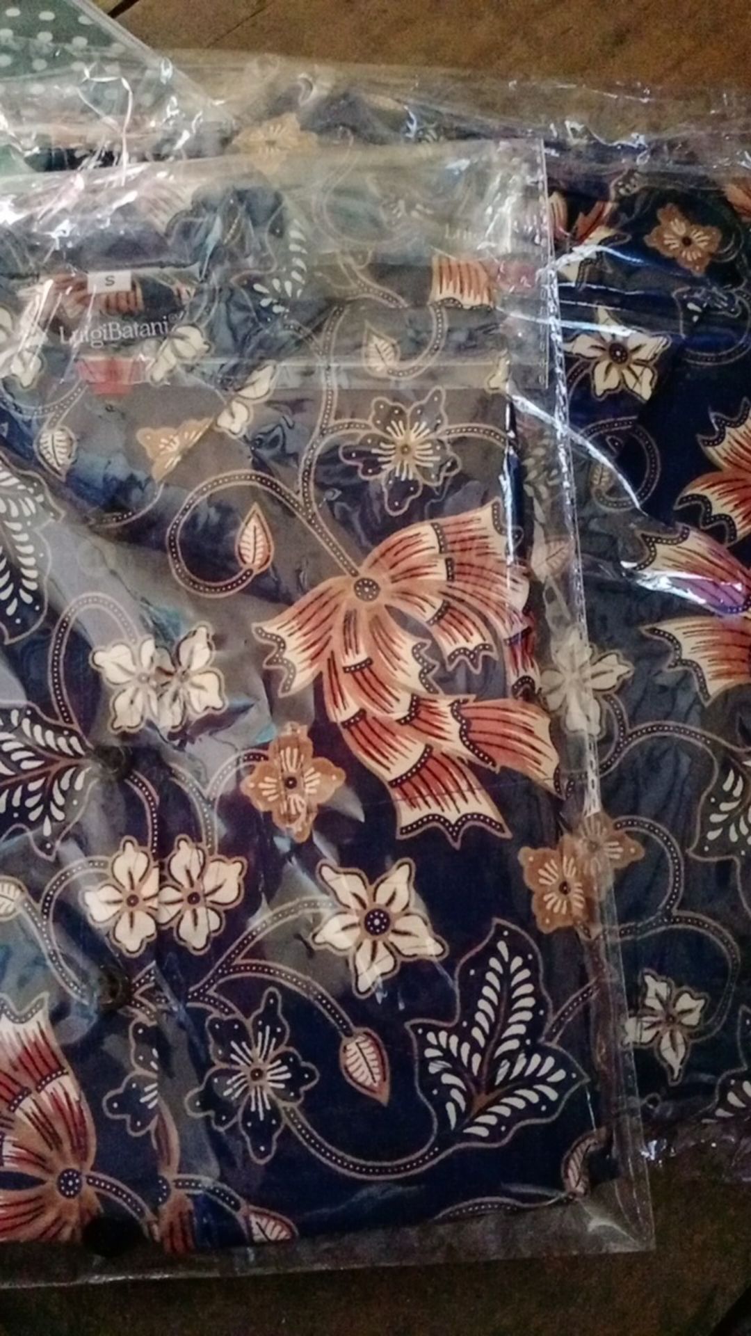 Kemeja Batik Anak Slimfit Warna Biru Motif Bunga Oranye