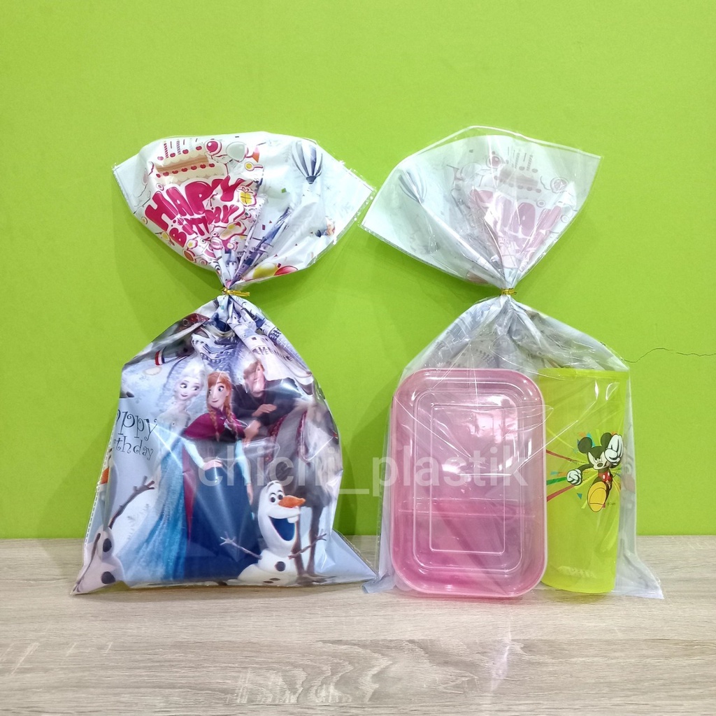 Paket bingkisan souvenir ulang tahun karakter anak gelas karakter tutup my bottle thumbler TEPAK TRANSPARANT SEKAT 2