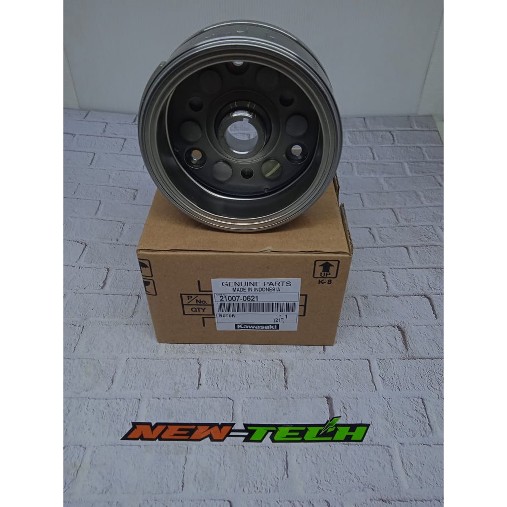 MAGNET / ROTOR KLX 150 BF & DTRACKER 150 ORIGINAL KAWASAKI ( 21007-0621 )