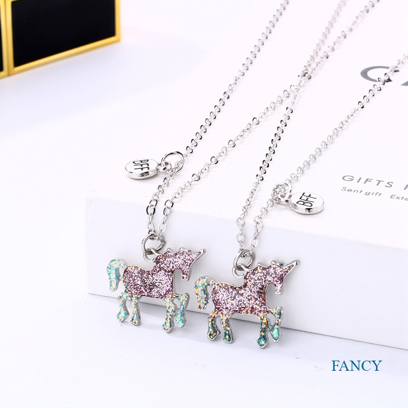 2pcs / Set Kalung Rantai Dengan Liontin Kartun Unicorn Warna Pink Untuk Wanita