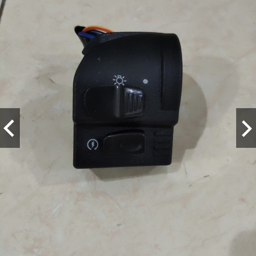 Saklar/Holder Kanan JUPITER Z1 plus tombol on/off lampu utama