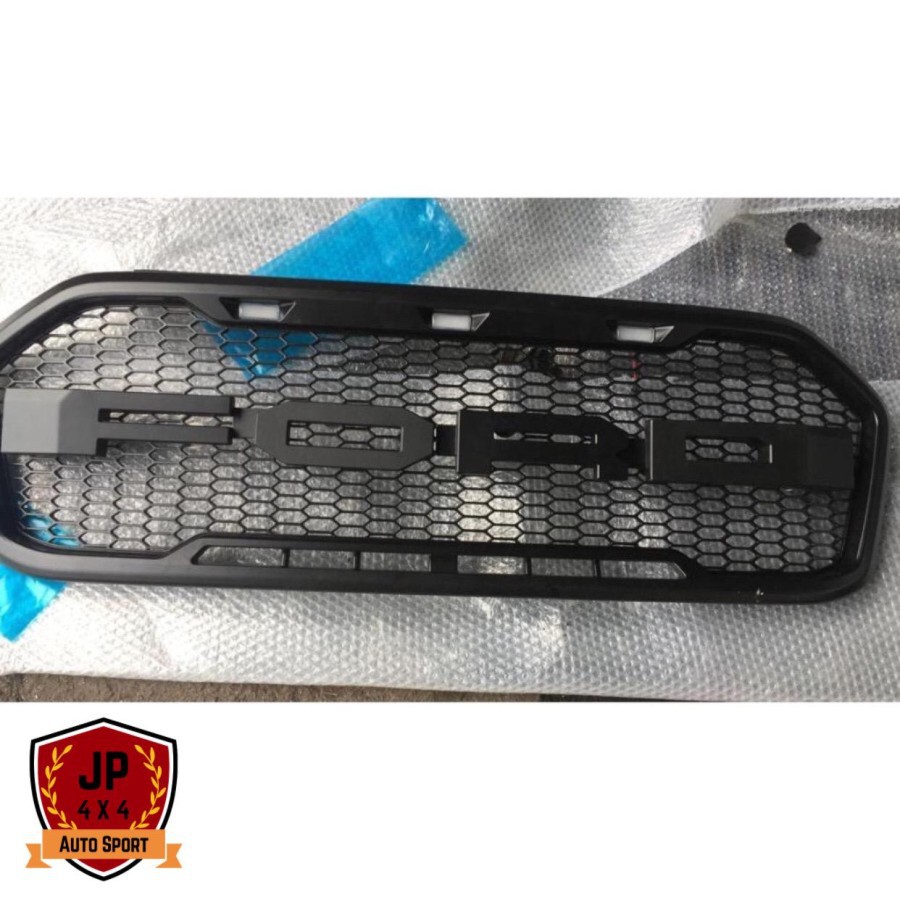 Grill Ford Ranger T7 + LED