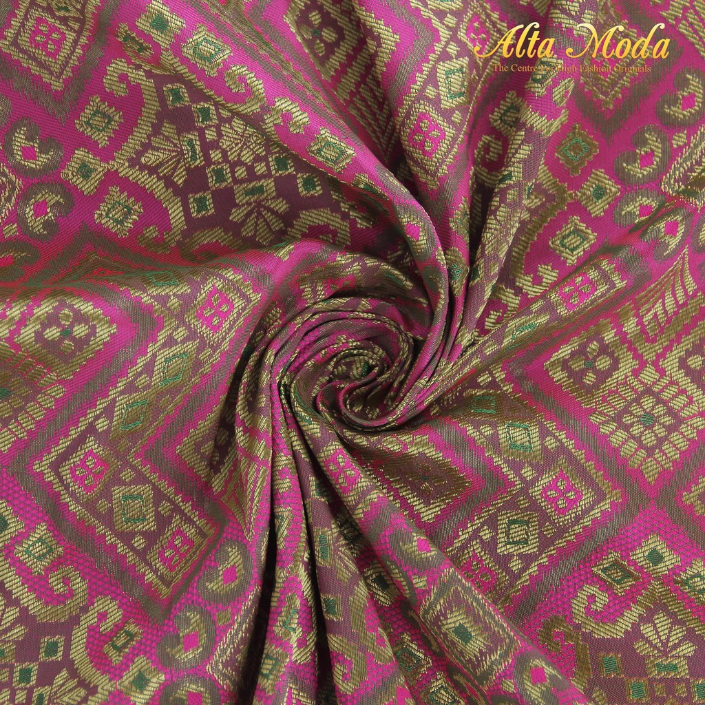 

Alta Moda Songket Motif Palembang Fuschia Mix Hijau Lumut Mix (1M)
