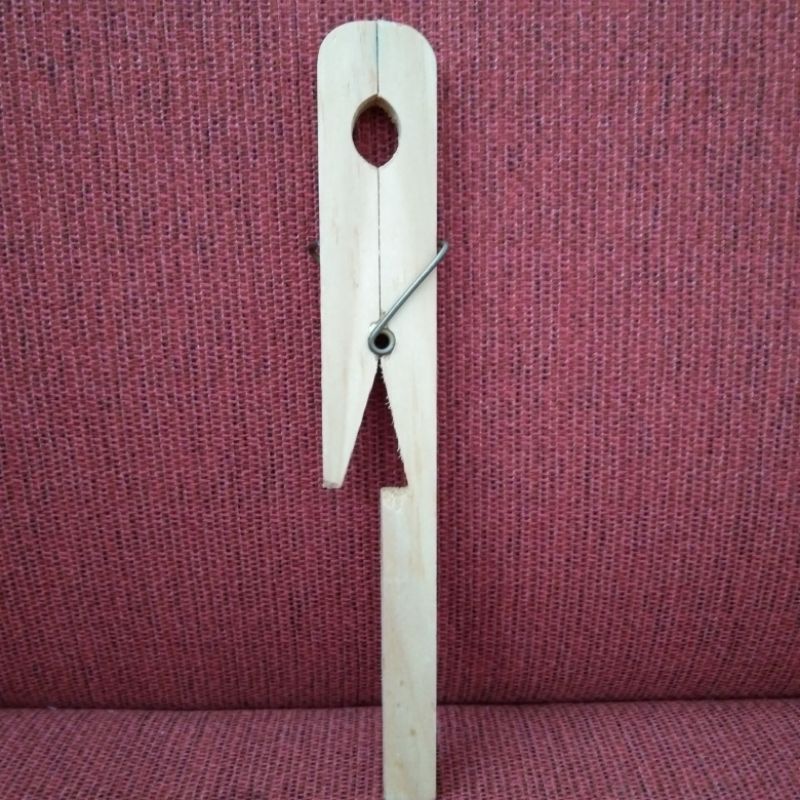 Penjepit tabung reaksi