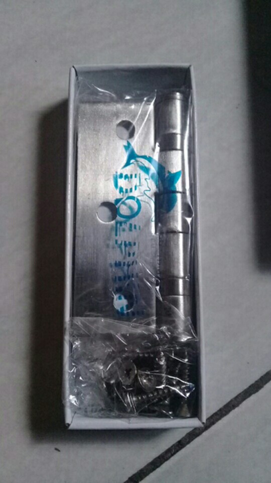 Engsel Jendela Stainless Merk Dolphin Ukuran 3 X 2.5