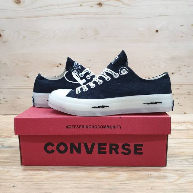 Converse x Offspring bw