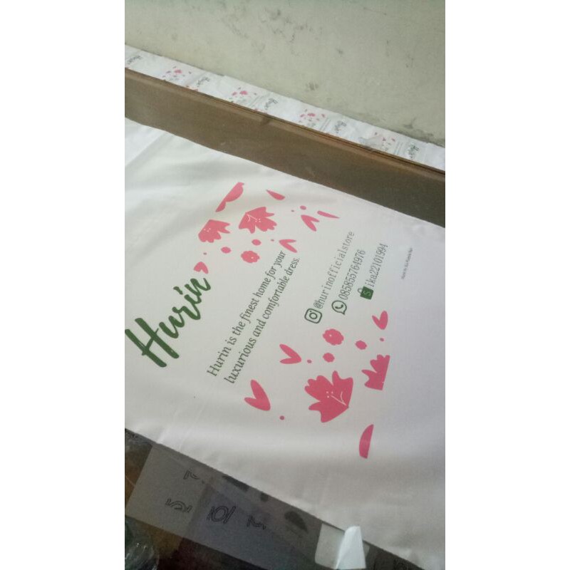 

PLASTIK SABLON MURAH 2WARNA(KLIP/ZIP) 30X40