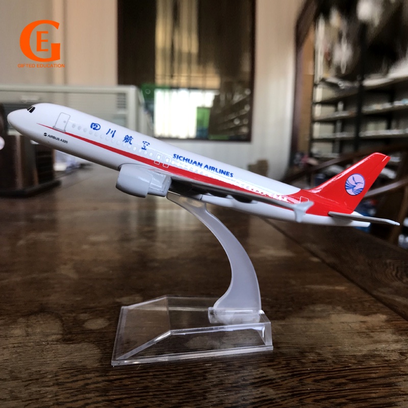 Miniatur Diecast Pesawat Terbang Sichuan Airbus A320 Bahan Metal Ukuran 16cm 20cm