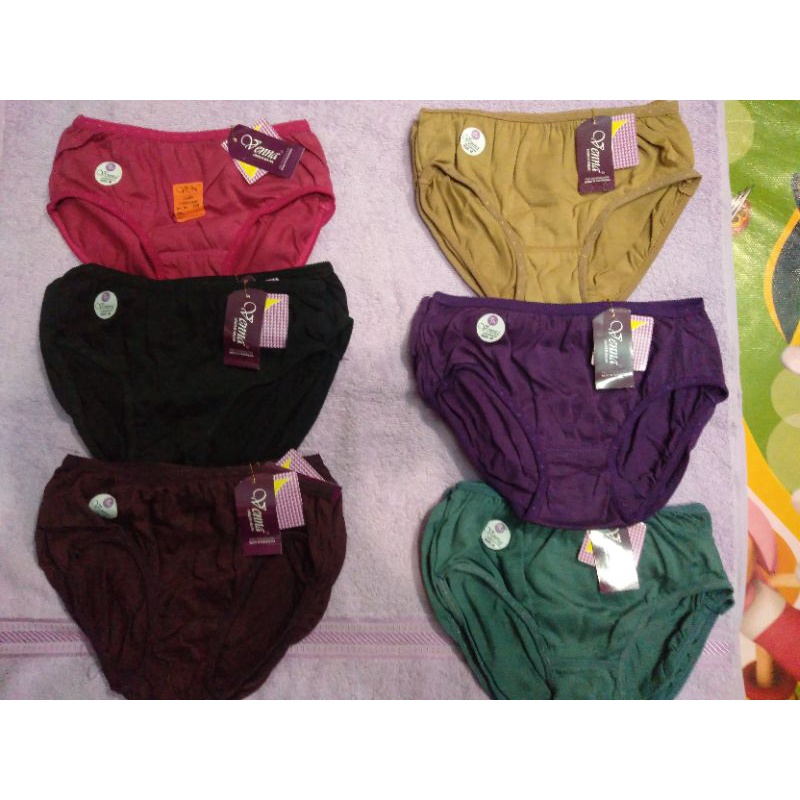 CD / kolor merk Venna karet kecil