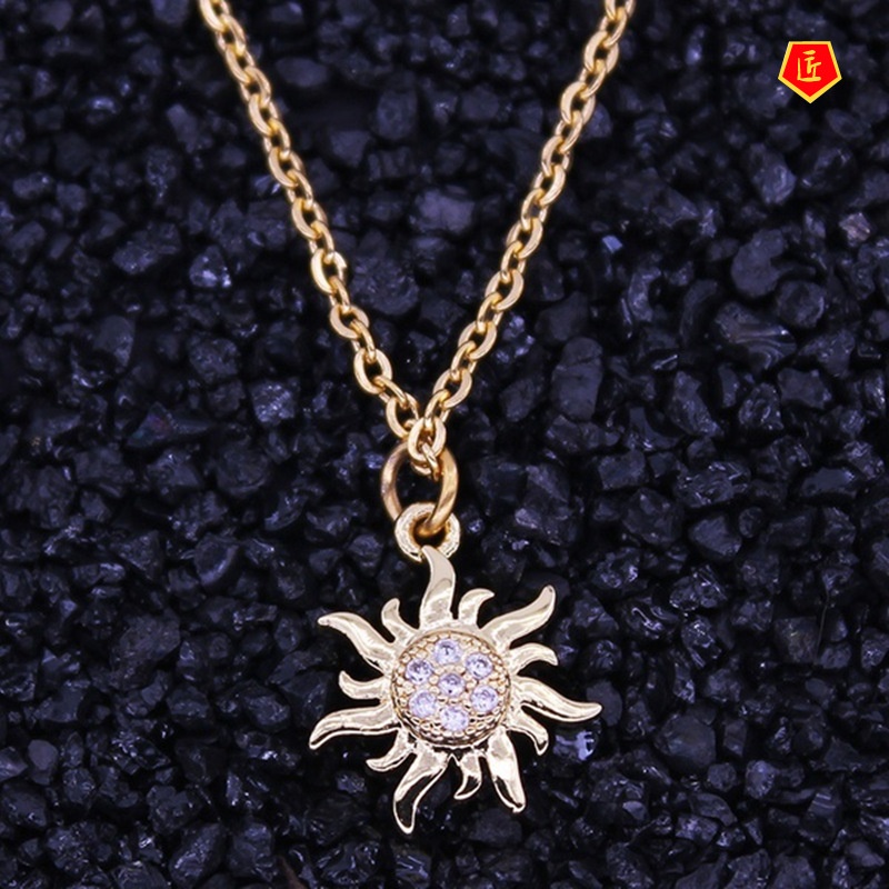 [Ready Stock]Creative Korean Sunflower Necklace Rhinestone Pendant Luxury Fashion