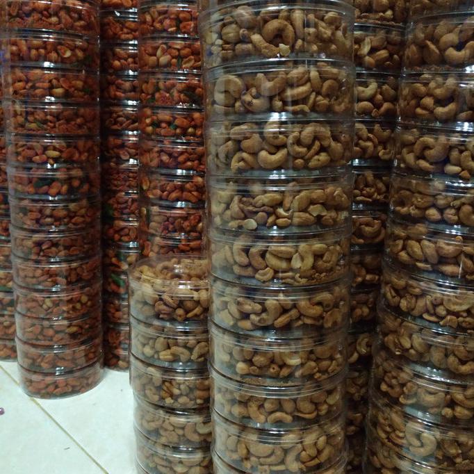 

Paket parcel kacang mix 6 toples murah dan enak only for gojek