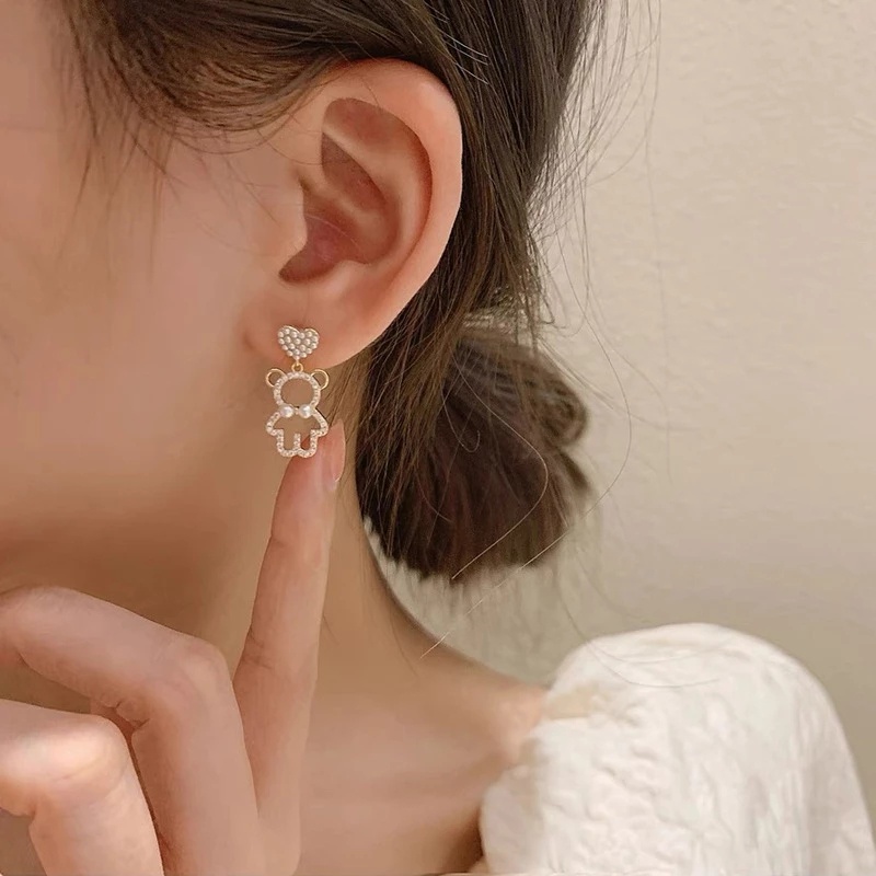 Anting Giwang Simple Elegan Model Beruang Dengan Mutiara + Kristal + Berlian Imitasi Untuk Wanita