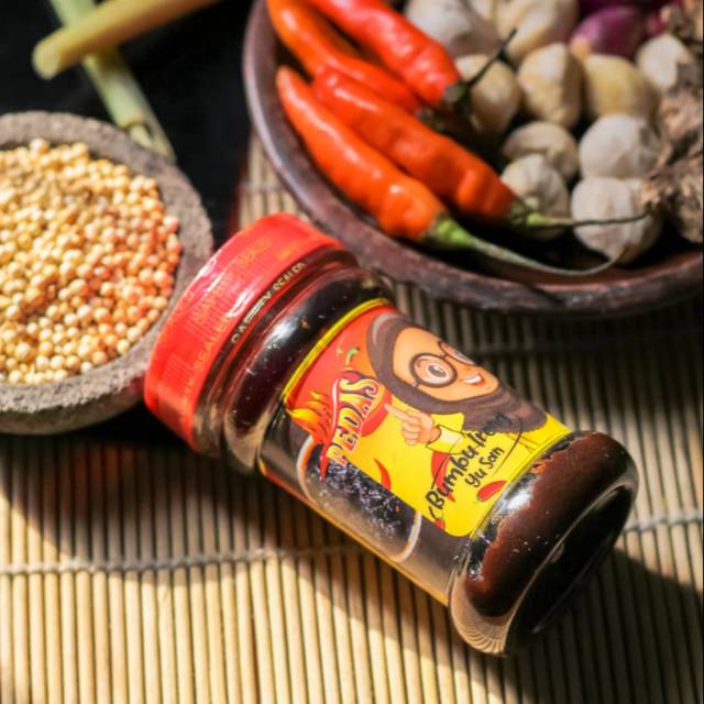 

Bumbu Ireng Yu San Pedas
