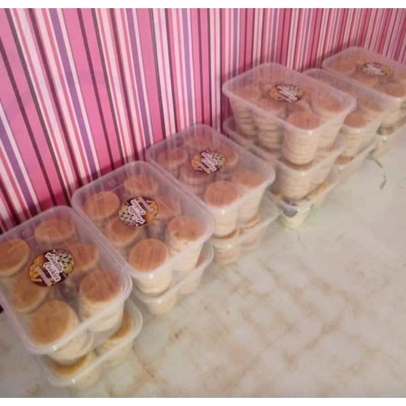 

Kue kering Kacang gurih renyah