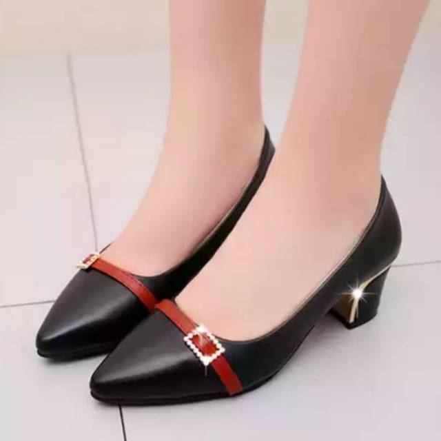 Hak tahu pantopel HM 17