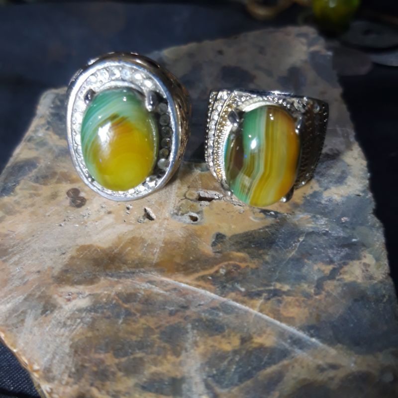 cincin batu akik pancawarna edong