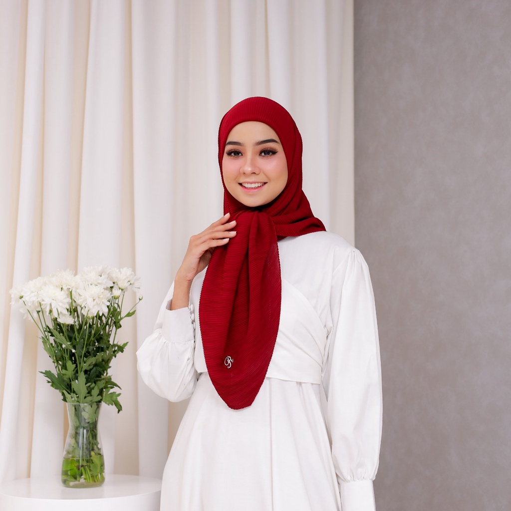 Radwah - Square Plisket - Hijab Square