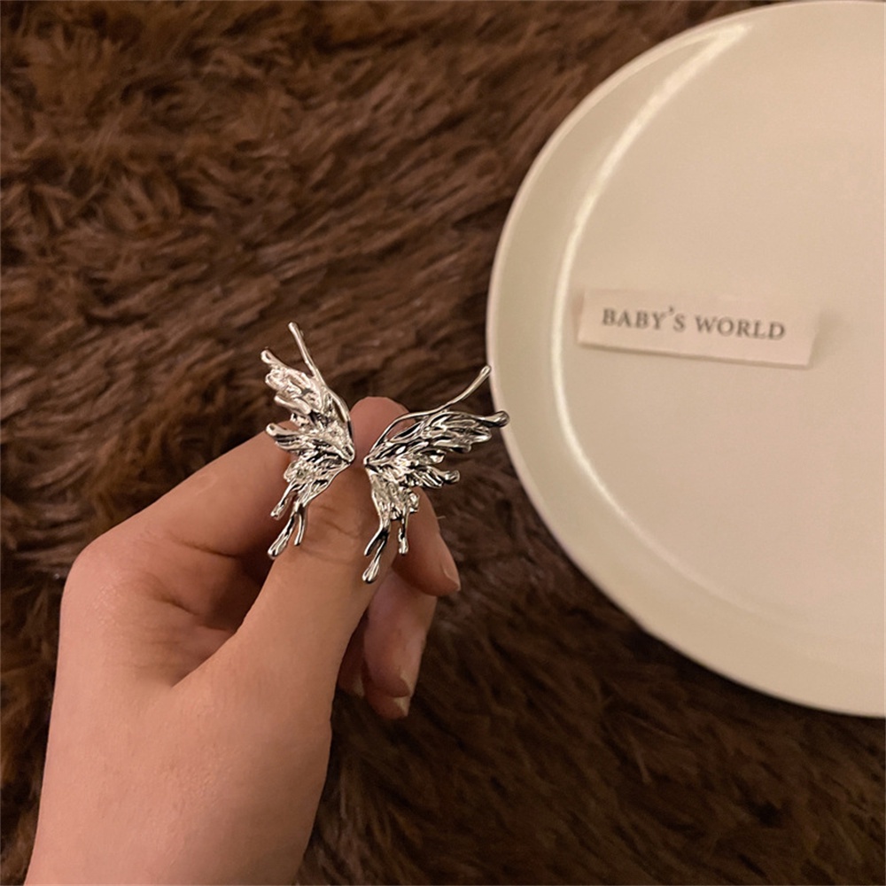 Cincin Model Terbuka Bentuk Kupu-Kupu Warna Silver Gaya Retro Untuk Wanita