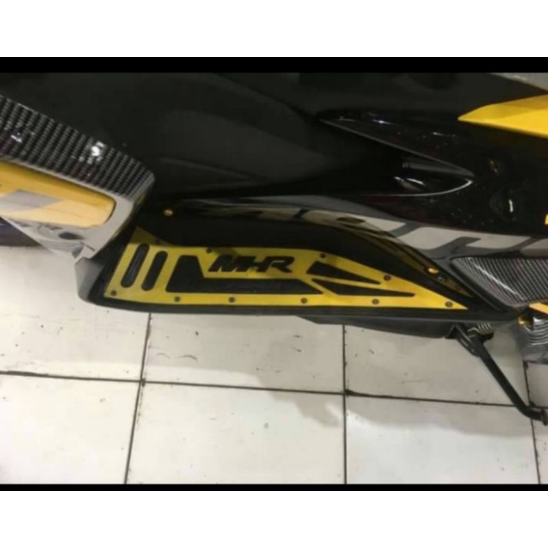 Karpet Bordes Aerox 155 Black Diamond MHR Racing