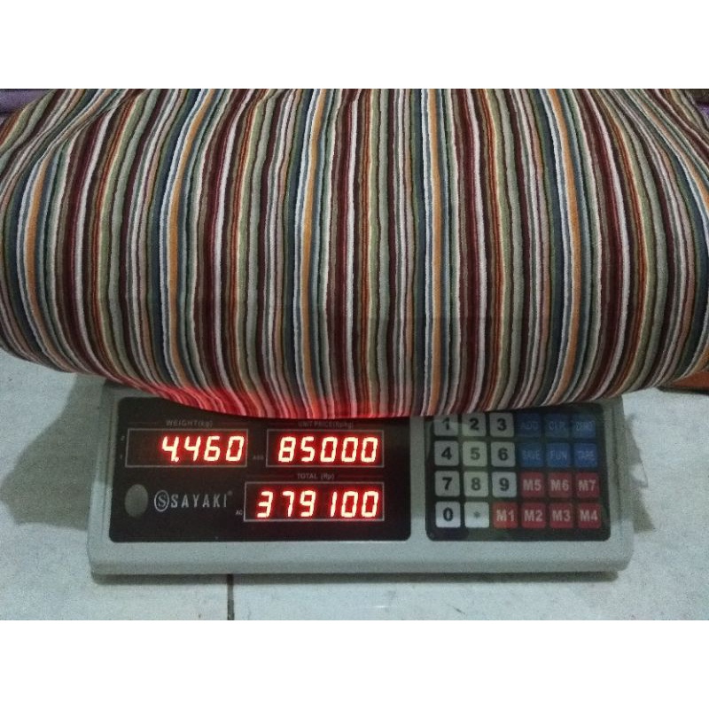 Kain Shakila Motif Kiloan