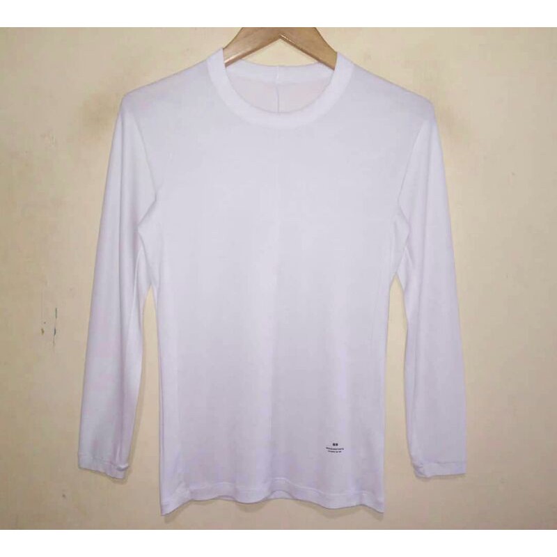 Kaos Uniqlo x Alexander Wang