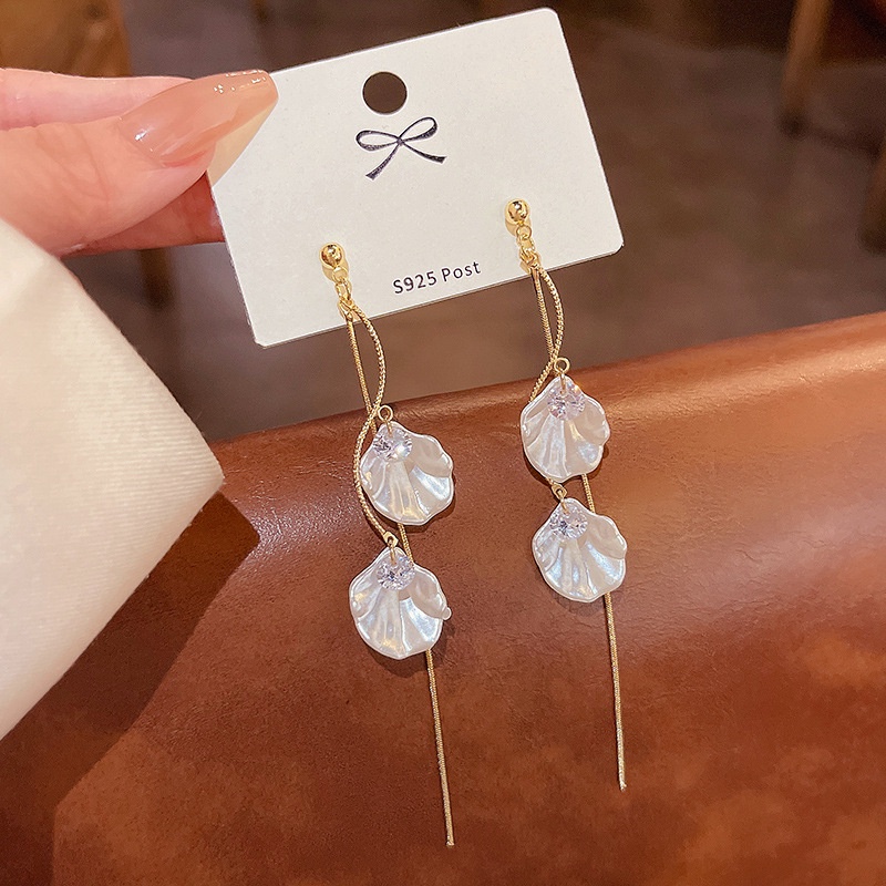 Anting Gantung Panjang Model Rumbai Bahan Silver 925 Dengan Zircon Untuk Wanita