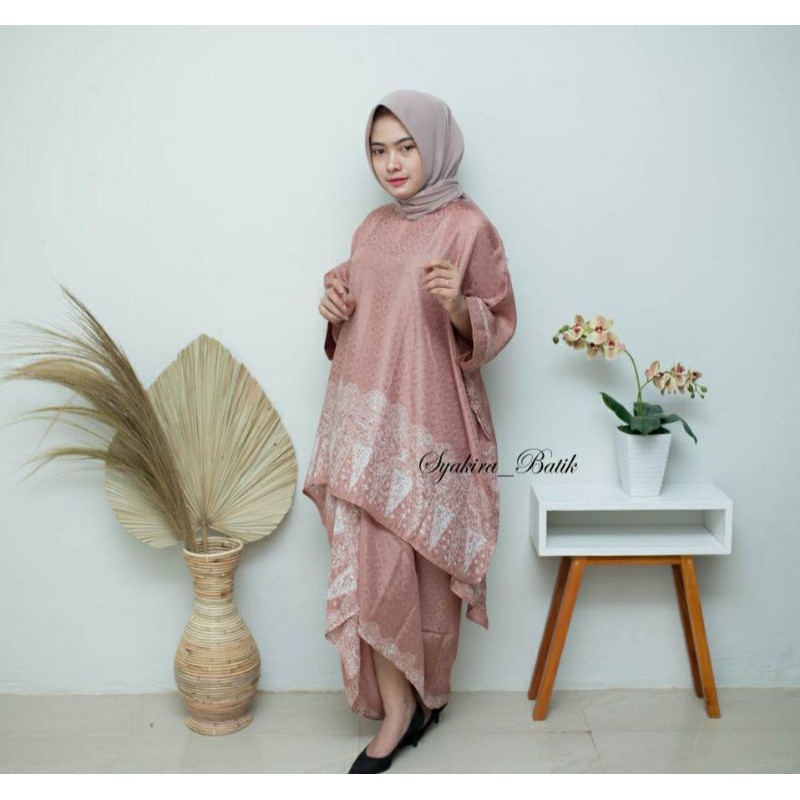 STELAN KAFTAN JINGJA MILO